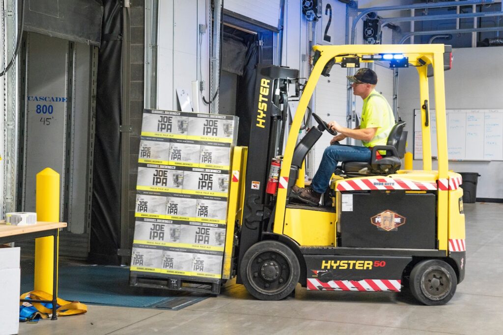 How Do You Become a Forklift Driver?